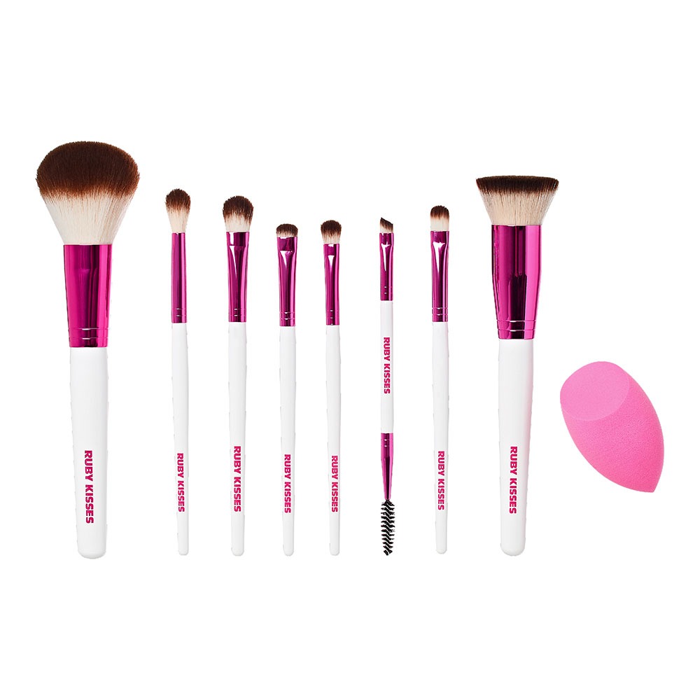 Essential Brush & Sponge Set ($25 Value)